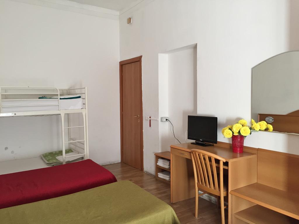 Hotel Ambra Milan Luaran gambar