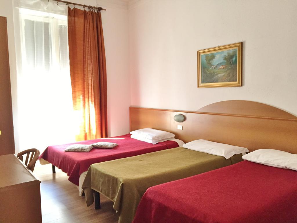 Hotel Ambra Milan Luaran gambar